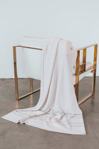 ALABASTER/STORM GREY